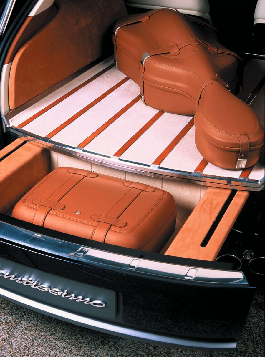 Багажник Audi Avantissimo Concept 2001 года  (фото 6 из 29)